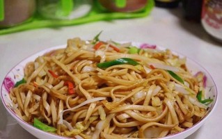 恶搞视频吃炒面，炒面搞笑视频
