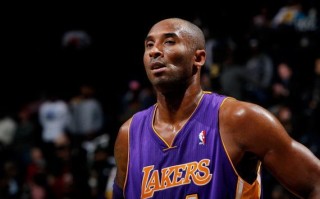 科比nba赚了多少钱，nba科比比赛回放