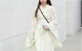 汉服白色长袍怎么穿搭，汉服白色长袍怎么穿搭好看